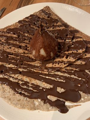 Galette poire chocolat  #Veganuary at La Crêperie Sarra'Zen in Vannes