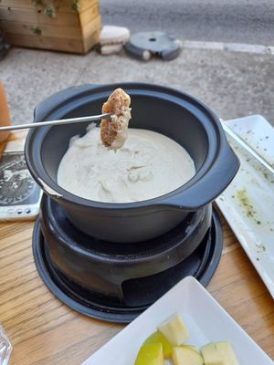 Cashew fondue at CReeA in Tarragona