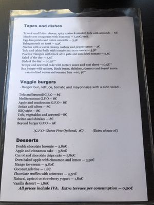 English menu at B12 in Girona