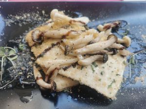 Tofu at B12 in Girona