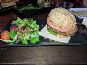 Seitan and shitake burger at B12 in Girona