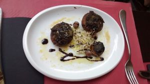 Stuffed mushrooms at B12 in Girona