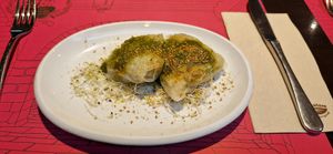 Samoses at B12 in Girona