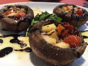 stuffed mushrooms  at B12 in Girona
