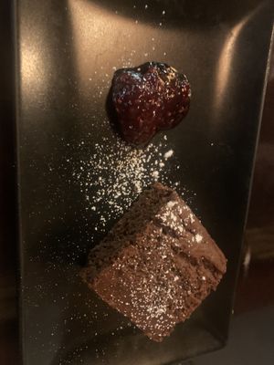Brownie   at B12 in Girona