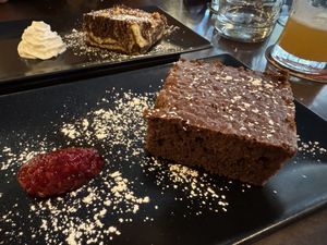 Brownie and marble cake   at B12 in Girona
