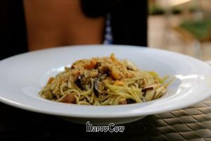  at La Mano Verde in Berlin