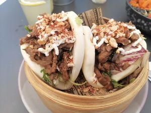 Baos generosos. at Dragon Lab in Murcia