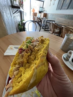 Burger lab (cut in half)   at Dragon Lab in Murcia