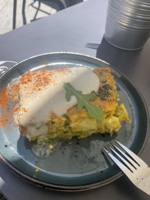 Pastel de verduras con carbonara salsa (lunch menu)  at Dragon Lab in Murcia