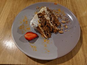 carrot cake at Dragon Lab in Murcia