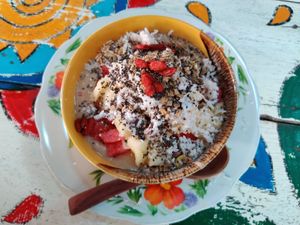 Go nuts smooth boul at Mama Tanon Cafe in Don Det