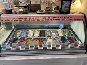 Ice creams at Kind Kones - Forum in Central Singapore