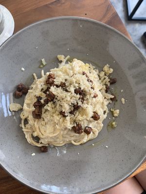 Spaghetti carbonara at Amami Garden in Ungasan