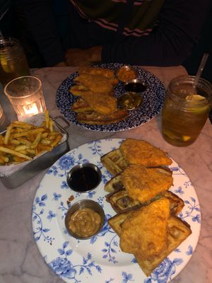 Vegan chicken and waffles

The actual vegan meat was super bland, didn't enjoy it. The chips were great. 

Friendly staff and good soho location at Absurd Bird in East London