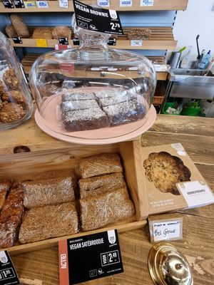 Vegan pastry at Ut Muueletentje in Weert