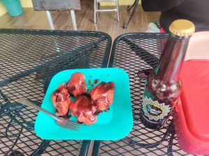 Coliflor wings + kombucha cardamomo at esTACOmo quiere in Puebla