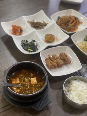 Dwenjangjjigae is so good. Side dishes  at New Room - 새실 in Gyeongsan
