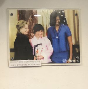 The owner of Neungra Babsang received a brave woman award for defecting from the north.  It makes me happy to support this restaurant with all she must have endured.  #Veganuary at Neungra Babsang 능라밥상 in Seoul