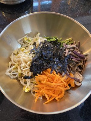 Bibimbap!  at Neungra Babsang 능라밥상 in Seoul