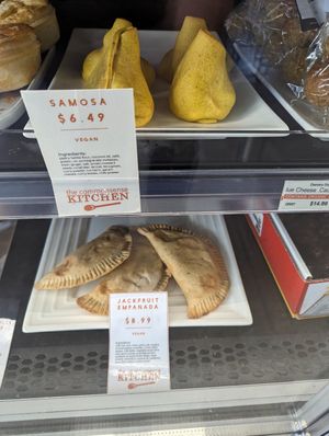 Vegan food at Commonsense Organics in Lower Hutt