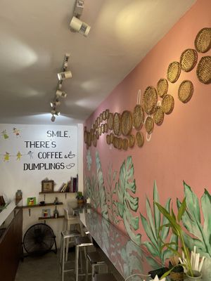Ambience at Dumplings Cafe in Galle