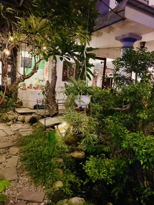 Setting at Le's Garden Bar in Hue