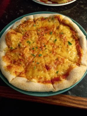 Vegan Margarita pizza! The Cheeze was really Cheezey if you like a cheezey pizza! 🍕🍕🍕 at Frankie & Benny's in Newcastle Upon Tyne