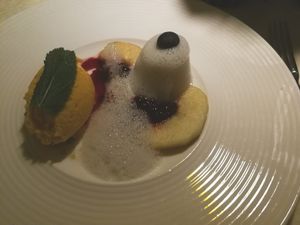 Panna Cotta und Sorbet at im Vorderhus in Wehr