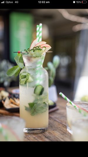 Delicious summer afternoon drinks at Lady Green in Brighton