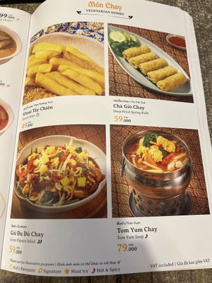 Veggie options 1  at Thai Market in Da Nang