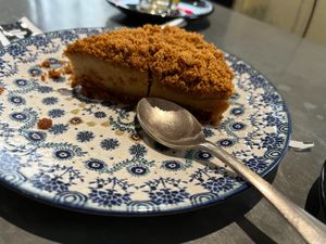 Lotus Cheesecake at Lumar in A Coruna