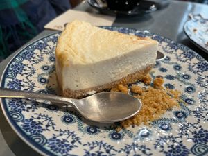 Cheesecake at Lumar in A Coruna