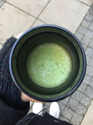 Green Machine Smoothie to go in own bottle - sweet and yummy!  at Yuícery - Hospitalstraße in Stuttgart