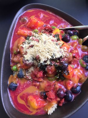 Individual quinoa bowl with much sauce 😅 at Yuícery - Hospitalstraße in Stuttgart