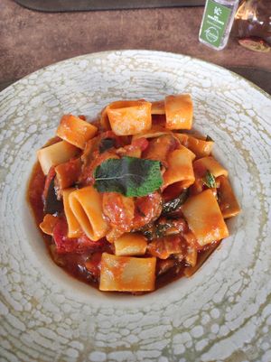 Pasta vegetariana at A'nica in Palermo