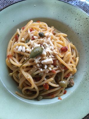 Vegan pasta dish at A'nica in Palermo
