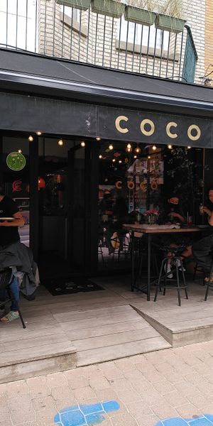 . at Coco in De Panne