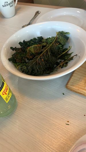 Kale chips   at Giornale - Nomad Mítikah in Mexico City