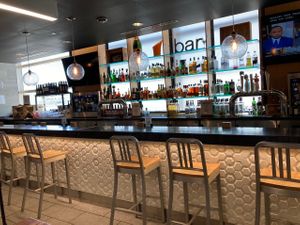 Bar at DTW - Plum Market in Romulus