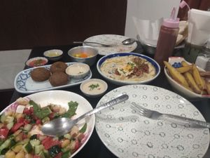 אוכלים ונהנים at Hummus Chiang Mai in Chiang Mai