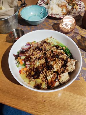 Tofu salad bowl at Rosa's Thai Cafe in Liverpool