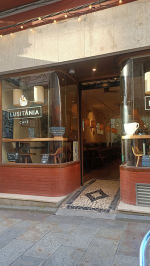 Dog friendly at Lusitania Cafe in Ferrol