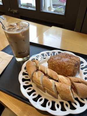   at OOH Breado - Sangdo-dong - 우부래도 상도점 in Seoul