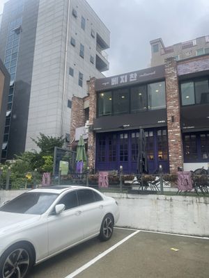   at OOH Breado - Sangdo-dong - 우부래도 상도점 in Seoul