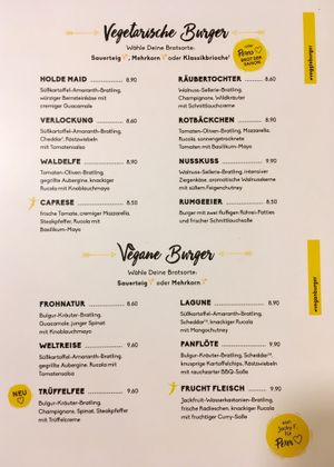 Vegetarisch-vegane Burgerkarte  at Peter Pane in Kassel