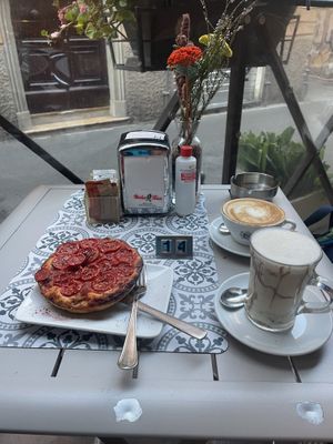   at Naama Cafè in Bologna