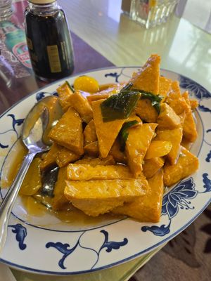 Orange tofu at New Peking Wok in Federal Way