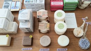 dish soap bars at Bottle Lounge 보틀팩토리 in Seoul