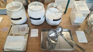 refill station for baking powder, citric acid etc. at Bottle Lounge 보틀팩토리 in Seoul